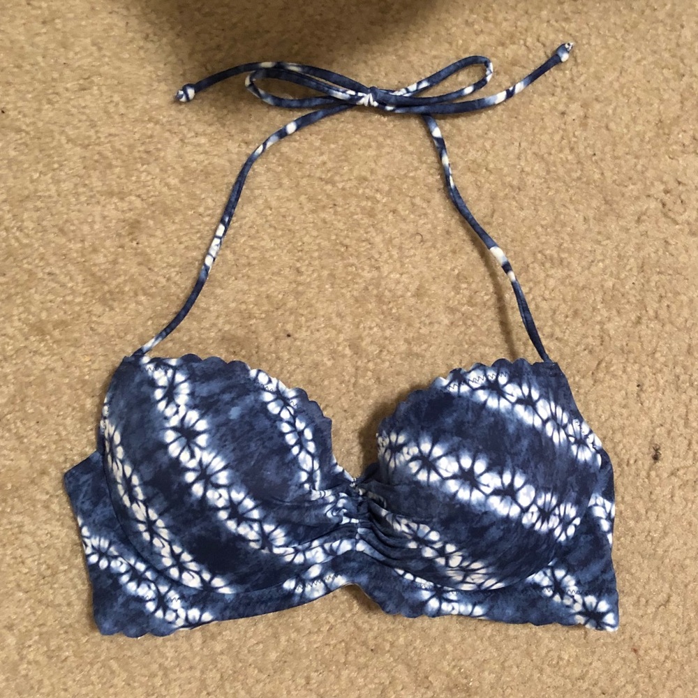 Bikini top